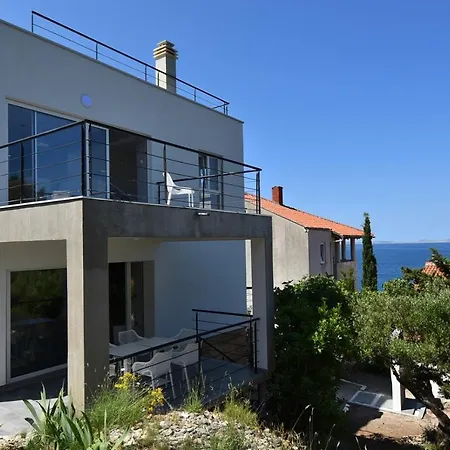 Marko With Sea View Apartment